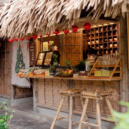 Dinh Gia Trang - Homestay & Coffee The Ruong Exterior photo